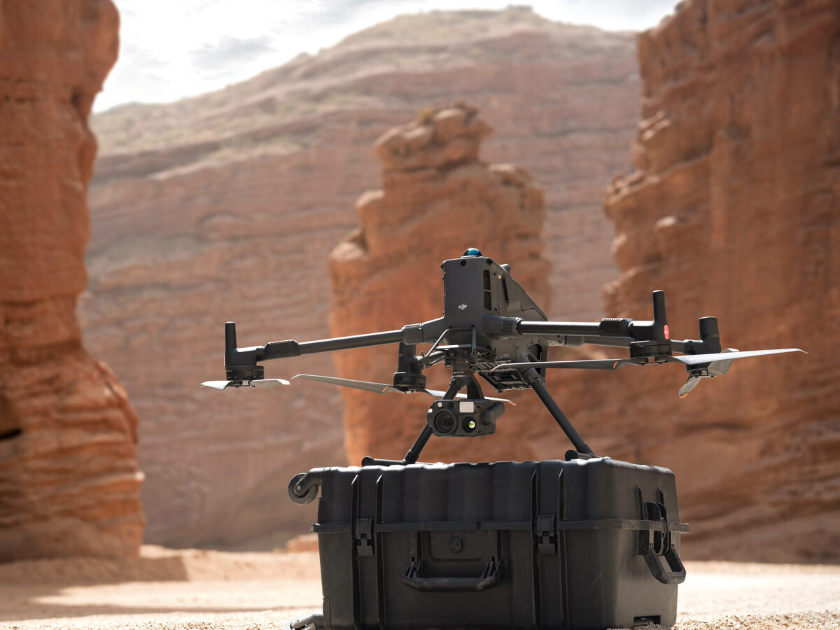 DJI Matrice 400